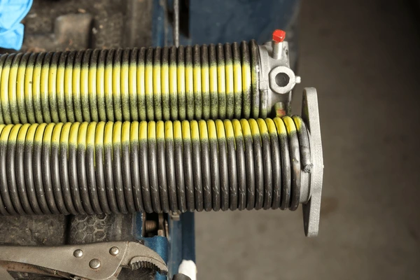 Garage Door Spring Replacement Cost in Long Beach