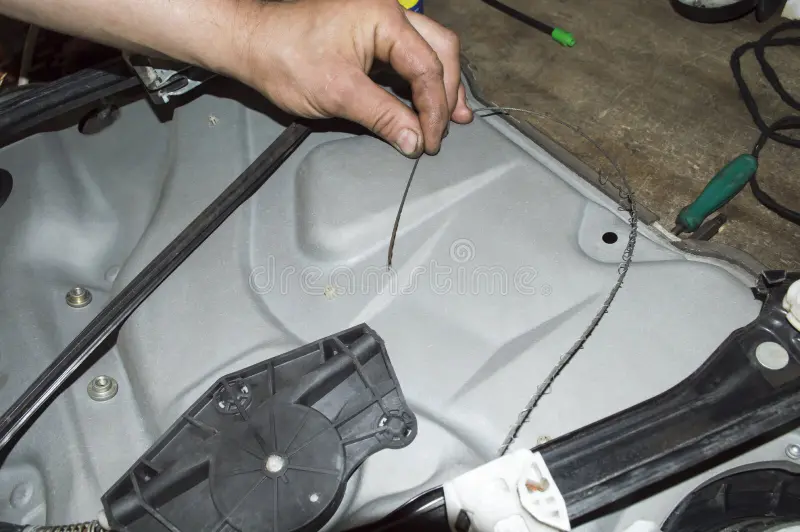 Garage Door Cable Repair in Long Beach